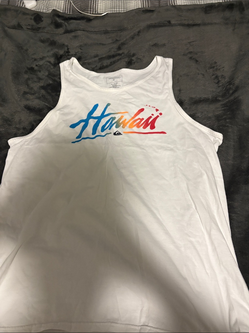 Quiksilver White Tank Top with Rainbow 'Hawaii' Script